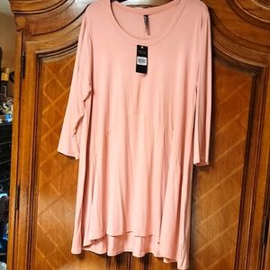 -Piphany Savvy- Ladies Pullover Top -New-